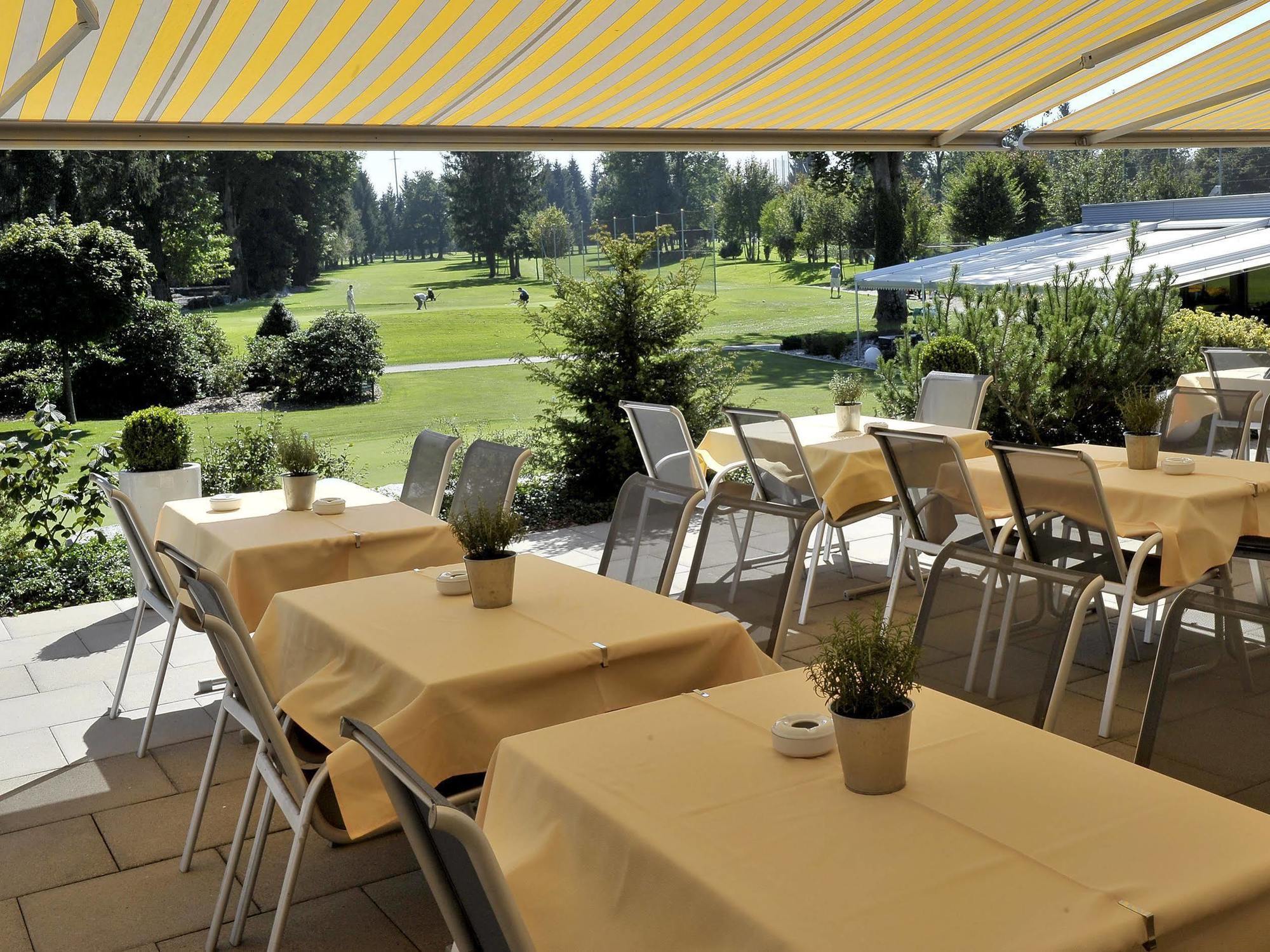 Aarau West Swiss Quality Hotel Oberentfelden Exteriör bild